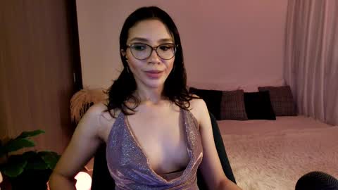 Keyla online show from December 21, 2024, 1:26 am