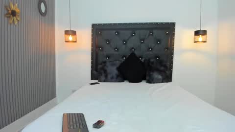Snapshot of keylamonroy1 chatting on March 12, 2025, 12:47 pm Keyla Megan and Loly online show from March 12, 2025, 12:47 pm
