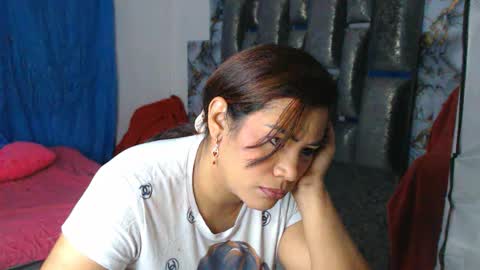 Snapshot of keylli_brownss chatting on April 14, 2026, 3:45 am Keylli online show from April 14, 2026, 3:45 am