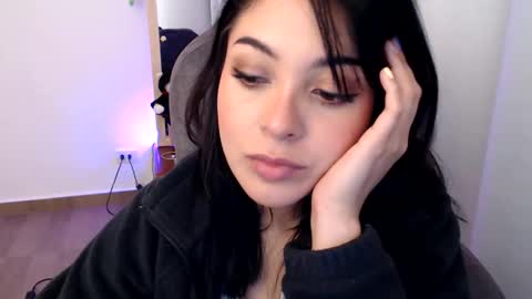 Liss online show from November 5, 2025, 12:54 am