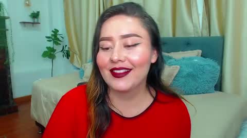 Snapshot of khalia_ chatting on June 9, 2026, 7:03 pm K H A I L A online show from June 9, 2026, 7:03 pm