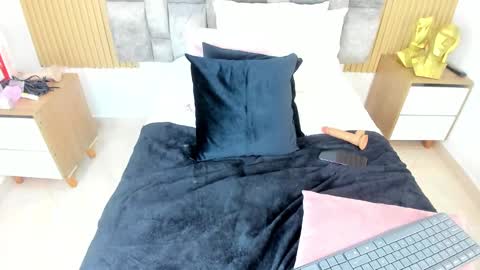 khalifa online show from February 24, 2025, 2:08 am