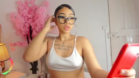 Khelany Isyy  online show from February 26, 2025, 12:49 am