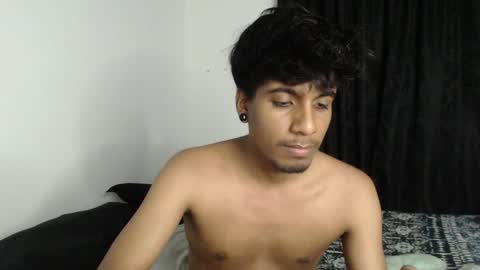 khevinlopezonig online show from October 22, 2025, 11:48 pm