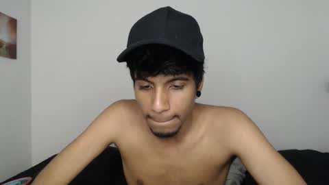 khevinlopezonig online show from December 1, 2025, 11:43 pm