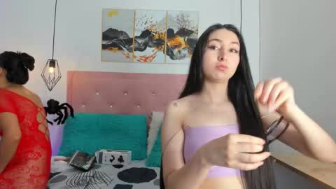 Kiara online show from October 15, 2025, 12:38 pm