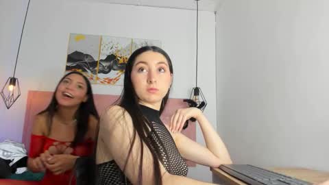 Kiara online show from November 12, 2025, 1:55 pm