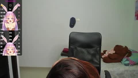 Snapshot of kiara_and_evelyn chatting on January 10, 2025, 10:57 pm Evelyn online show from January 10, 2025, 10:57 pm