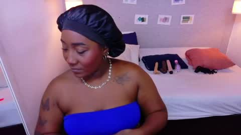 Snapshot of kiara_evanss chatting on May 9, 2026, 2:06 am Kiara online show from May 9, 2026, 2:06 am