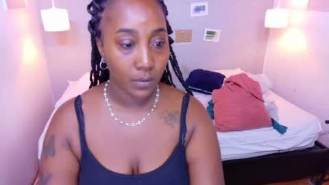 Snapshot of kiara_evanss chatting on June 30, 2026, 4:02 am Kiara online show from June 30, 2026, 4:02 am