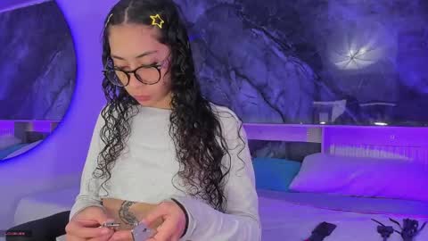 Snapshot of kiara_lovelyy chatting on June 9, 2026, 4:13 am Kiara online show from June 9, 2026, 4:13 am