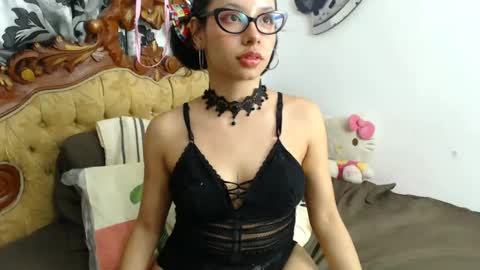 Snapshot of kiaralenon chatting on January 6, 2025, 1:09 am kiaralenon online show from January 6, 2025, 1:09 am