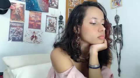 Snapshot of kiaralenon chatting on November 30, 2025, 10:14 pm kiaralenon online show from November 30, 2025, 10:14 pm