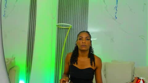 kiaratentation online show from November 9, 2025, 7:34 pm