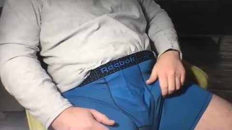 Snapshot of kickboxer04 chatting on March 4, 2025, 1:12 am kickboxer04 online show from March 4, 2025, 1:12 am