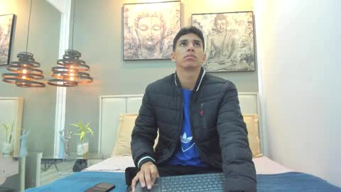 Kieran Derek online show from January 8, 2026, 3:20 am