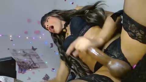  kika lorace  online show from February 9, 2025, 1:33 am