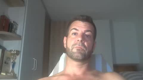 Snapshot of kikehotmachine chatting on September 15, 2025, 2:44 am HotMachine online show from September 15, 2025, 2:44 am