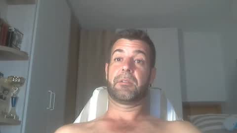 Snapshot of kikehotmachine chatting on September 19, 2025, 1:40 am HotMachine online show from September 19, 2025, 1:40 am