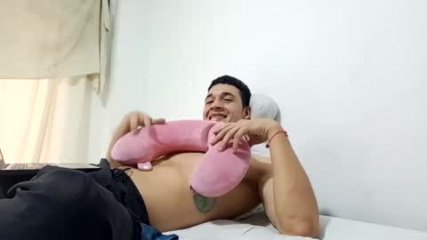 C e v o 1824 online show from December 3, 2025, 1:42 pm