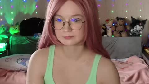 kiki_blue_eyes online show from February 26, 2026, 6:45 am