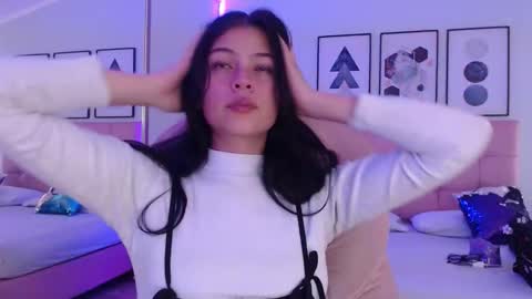 kIKI online show from February 12, 2026, 7:20 pm