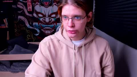 Kiki online show from February 21, 2025, 10:39 am