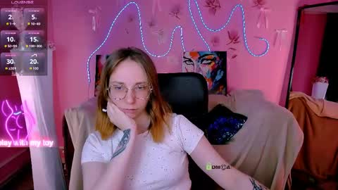 Snapshot of kiki_swan chatting on May 26, 2026, 6:09 am kiki_swan online show from May 26, 2026, 6:09 am