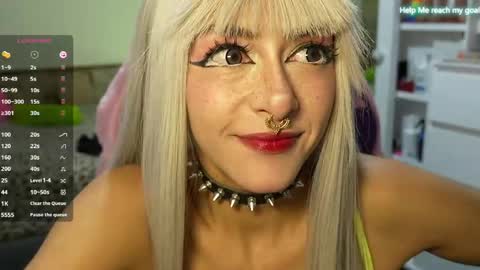 Snapshot of kikilepetite chatting on May 14, 2026, 8:59 pm kiki online show from May 14, 2026, 8:59 pm