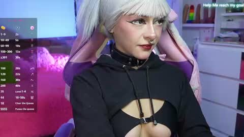 Snapshot of kikilepetite chatting on June 13, 2026, 9:35 pm kiki online show from June 13, 2026, 9:35 pm