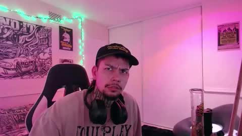 Kenny online show from February 17, 2026, 7:42 pm