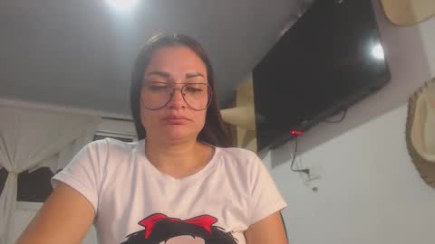Snapshot of killey_saints chatting on June 4, 2026, 1:22 am killey online show from June 4, 2026, 1:22 am