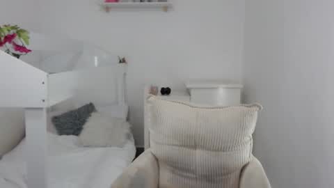 Snapshot of kim_bellemore chatting on May 20, 2026, 9:10 pm Kimberly online show from May 20, 2026, 9:10 pm