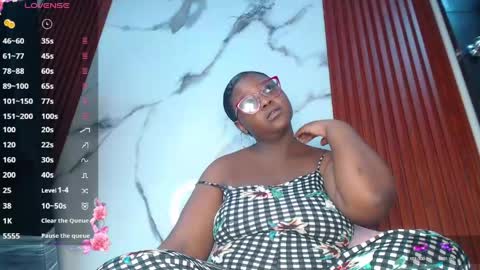 Snapshot of kim_brown2 chatting on May 28, 2026, 2:31 am Kim Follow me please online show from May 28, 2026, 2:31 am