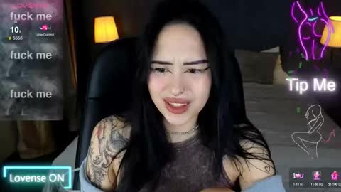 Kim online show from December 1, 2025, 7:52 pm