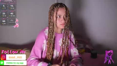 Snapshot of kim_dolls1823 chatting on June 16, 2026, 2:52 pm ISABELLA 3 online show from June 16, 2026, 2:52 pm