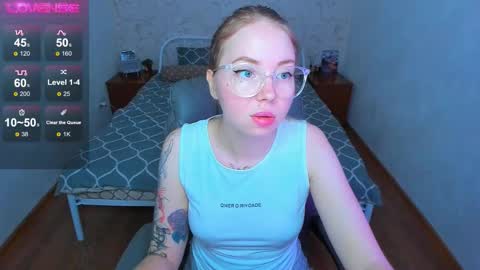 Snapshot of kim_girl_next_door chatting on November 13, 2025, 11:53 am KIM online show from November 13, 2025, 11:53 am