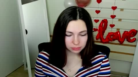 Kim online show from February 27, 2025, 2:10 pm