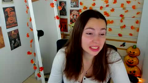 Kim online show from November 13, 2025, 1:43 pm