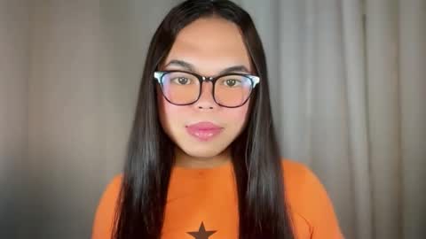 Snapshot of kim_kyile chatting on January 19, 2026, 5:55 am KYLIE online show from January 19, 2026, 5:55 am