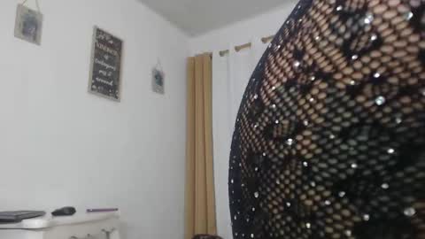 Snapshot of kim_lu29 chatting on November 25, 2025, 5:07 am kim online show from November 25, 2025, 5:07 am