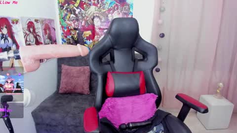 kim online show from February 13, 2025, 7:52 pm