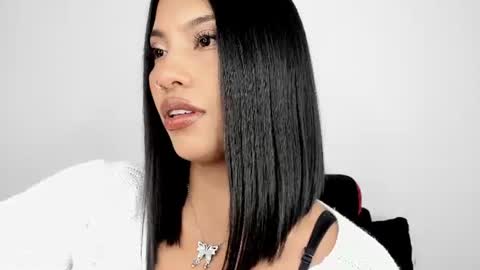 kim_mouth17 online show from July 24, 2026, 7:06 am