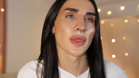 Kim Oberlin online show from February 7, 2025, 5:07 pm