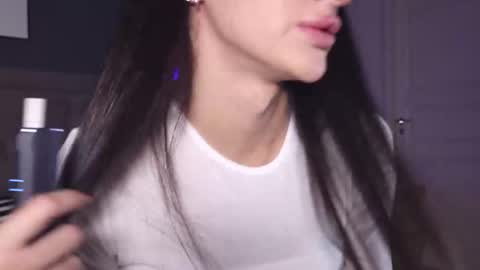 Kim Oberlin online show from September 21, 2025, 3:57 pm