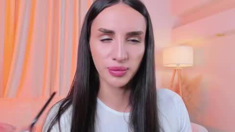 Kim Oberlin online show from October 9, 2025, 4:49 pm