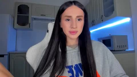 Kim Oberlin online show from February 9, 2026, 3:38 pm