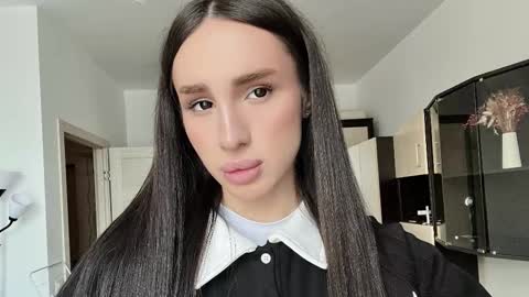 Kim Oberlin online show from February 21, 2026, 3:57 pm