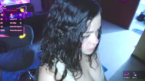 Kim Mishell  online show from September 29, 2025, 6:18 am