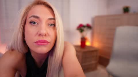 Kim online show from February 18, 2026, 4:08 am